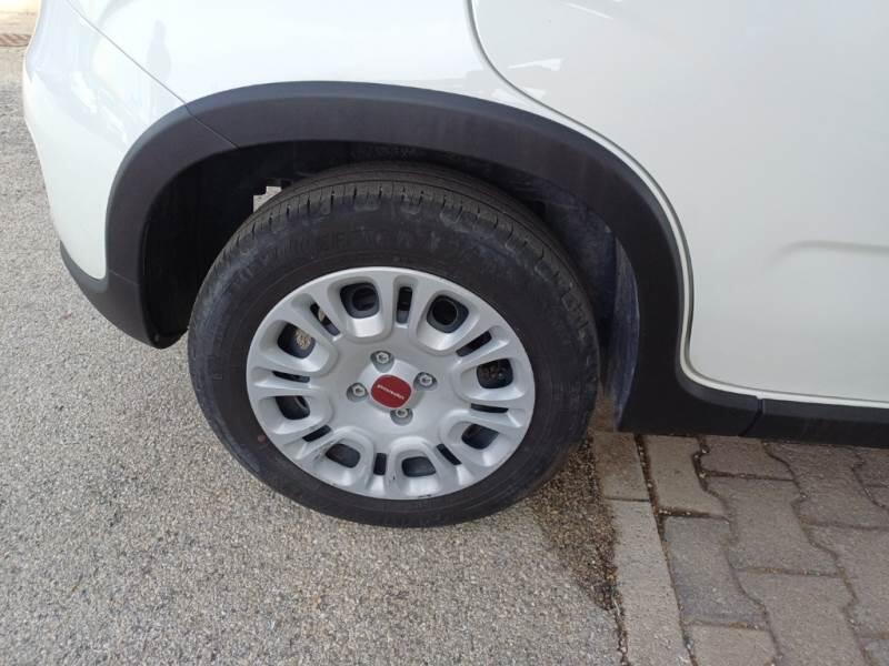 Fiat Panda 1.0 FIREFLY 70CV SeS HYBRID - foto 44
