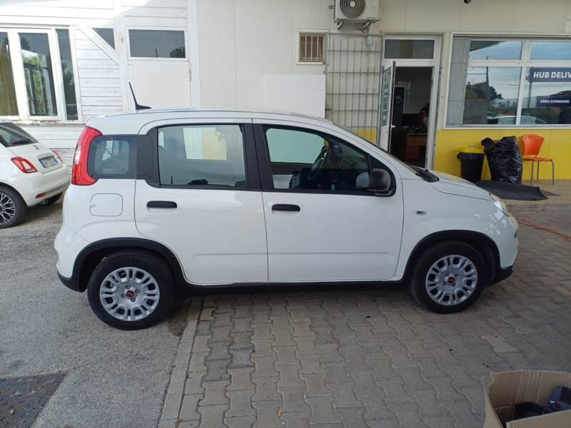 Fiat Panda 1.0 FIREFLY 70CV SeS HYBRID - foto 7