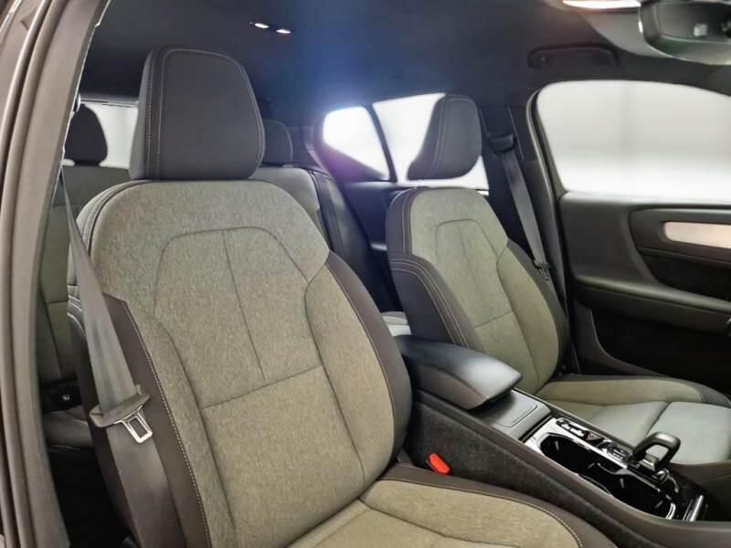 Volvo XC40 B3 AUTOMATICO PLUS DARK - foto 13