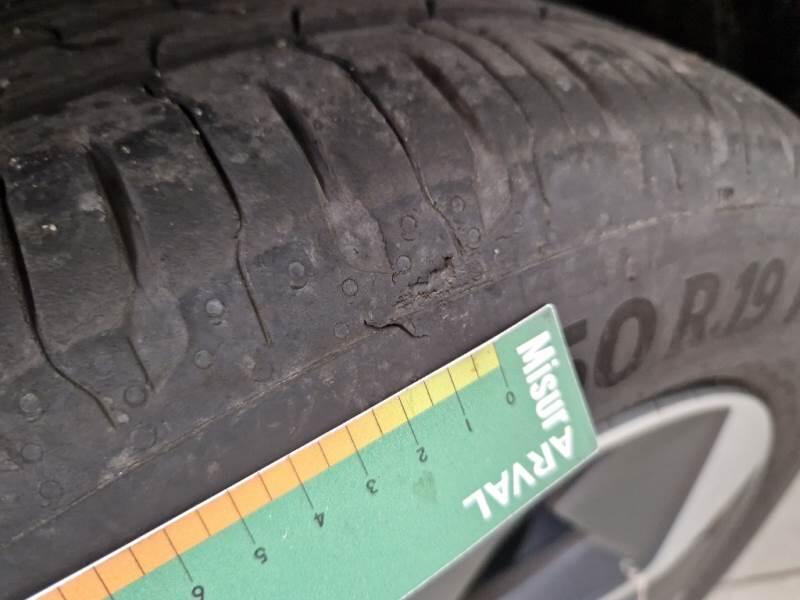 Volvo XC40 B3 AUTOMATICO PLUS DARK - foto 65