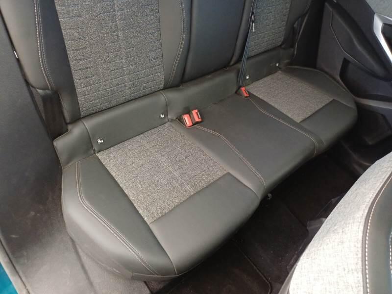 Peugeot 3008 2023 5P SUV HYBRID 145 ALLURE E-DCS 6 - foto 16