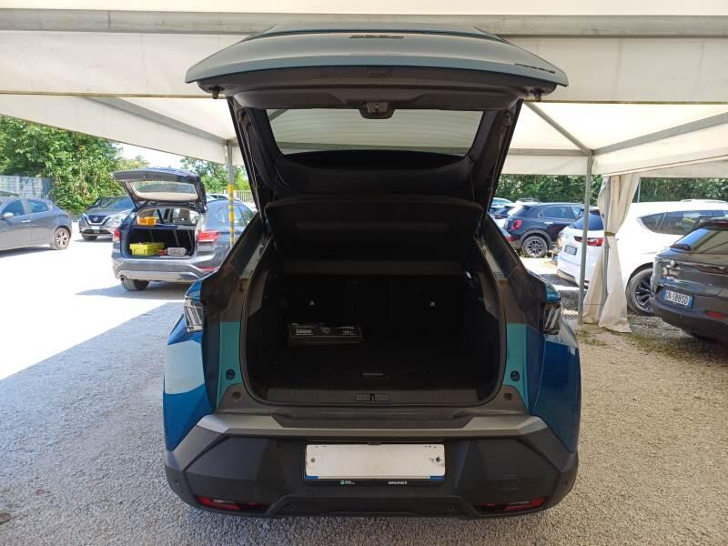 Peugeot 3008 2023 5P SUV HYBRID 145 ALLURE E-DCS 6 - foto 5