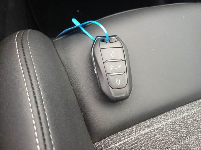 Peugeot 3008 2023 5P SUV HYBRID 145 ALLURE E-DCS 6 - foto 64