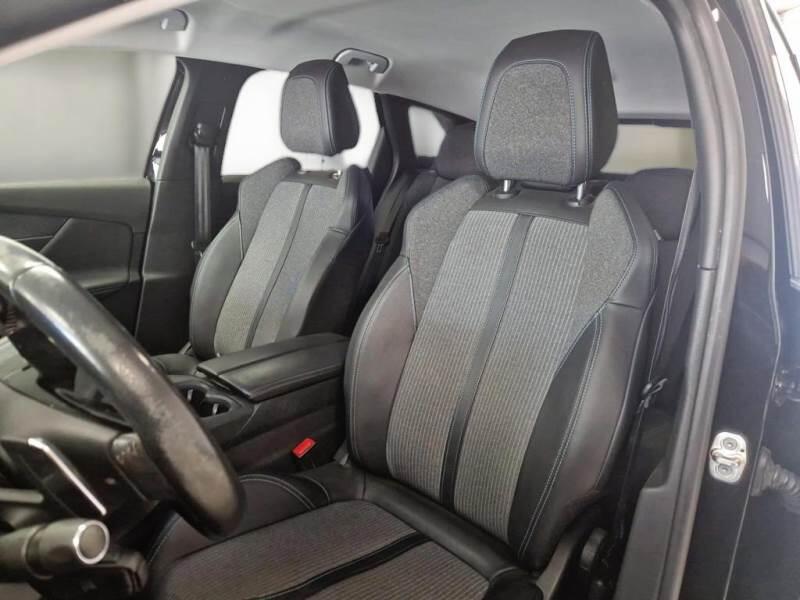 Peugeot 3008 BLUEHDI 130 EAT8 SeS ALLURE - foto 11