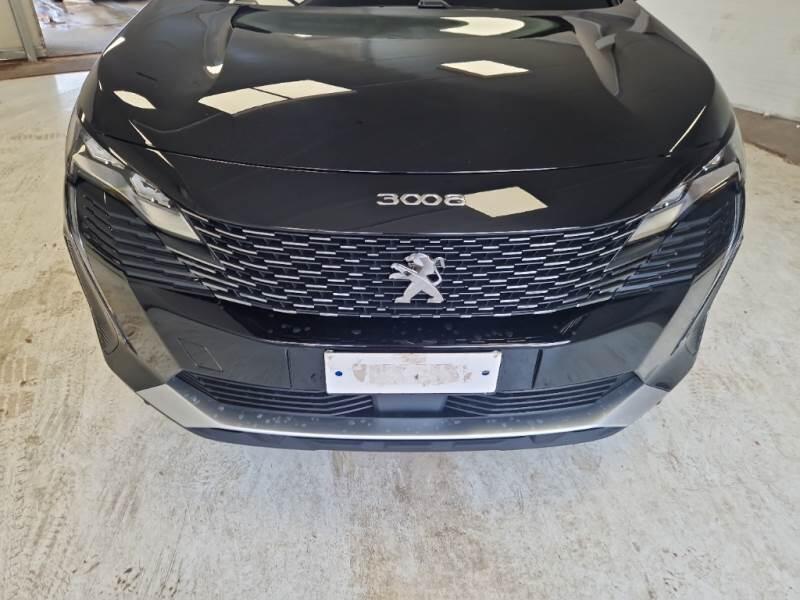 Peugeot 3008 BLUEHDI 130 EAT8 SeS ALLURE - foto 27