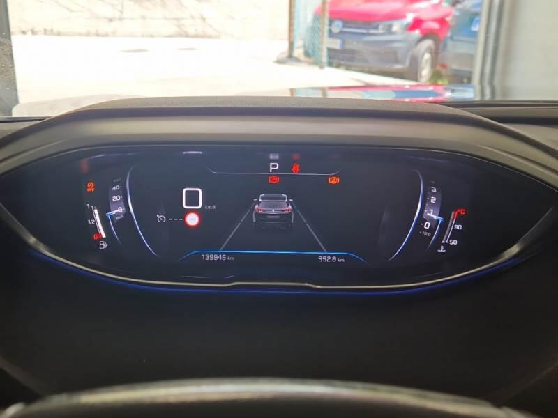 Peugeot 3008 BLUEHDI 130 EAT8 SeS ALLURE - foto 4