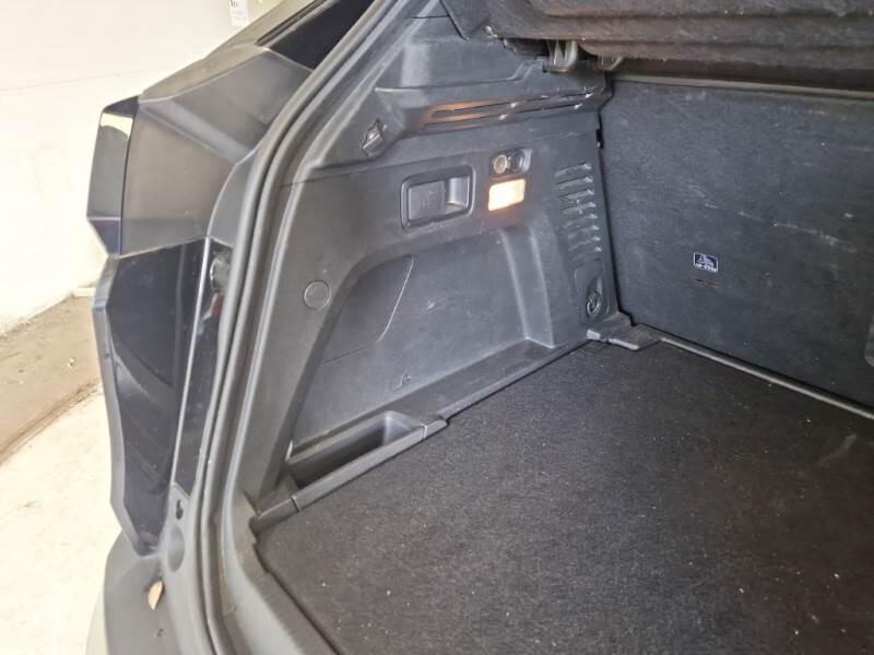 Peugeot 3008 BLUEHDI 130 EAT8 SeS ALLURE - foto 84