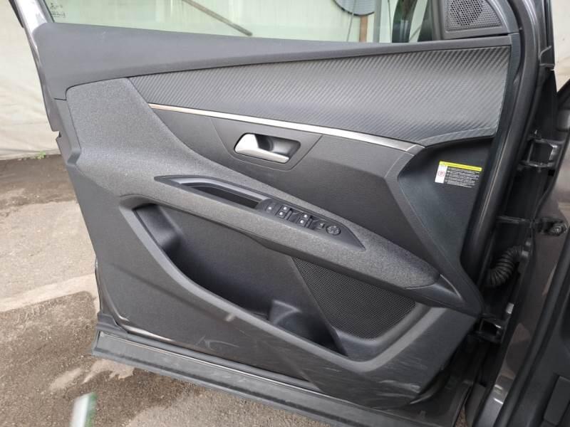 Peugeot 3008 130 EAT8 SeS ACTIVE PACK (AUTOCARRO) - foto 51