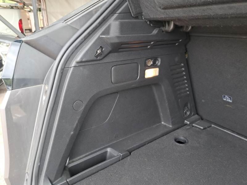 Peugeot 3008 130 EAT8 SeS ACTIVE PACK (AUTOCARRO) - foto 63