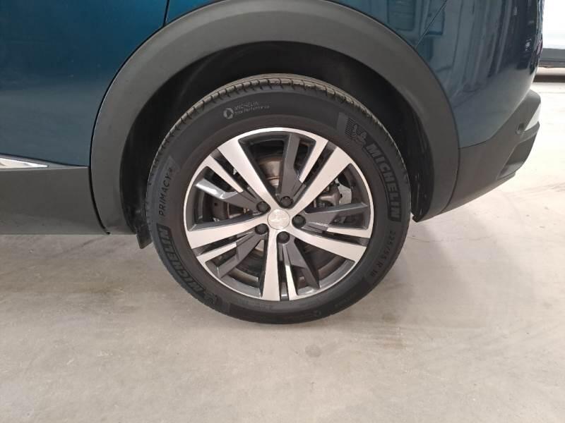 Peugeot 3008 130 EAT8 SeS ALLURE PACK - foto 19