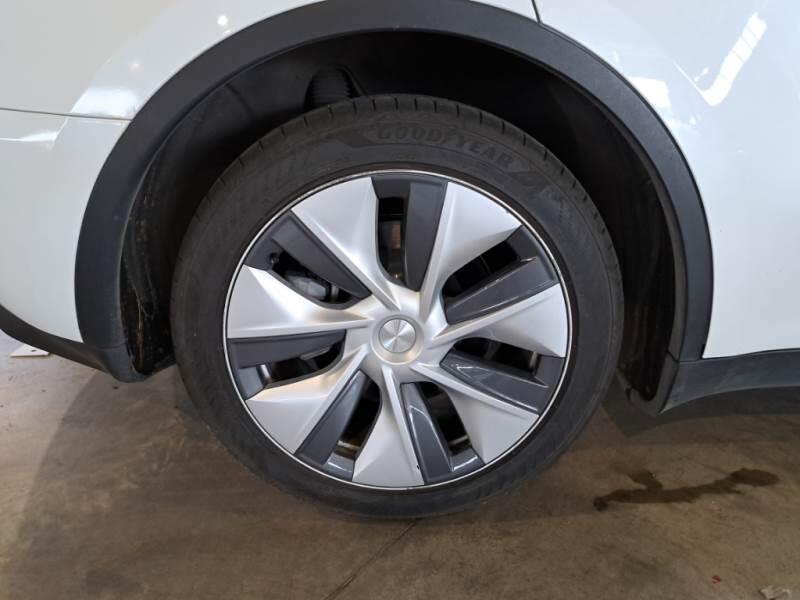 Tesla Model Y 75 KWH DUAL MOTOR LONG RANGE 4WD AUT. - foto 18