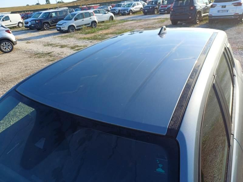 Jeep Avenger 1.2 MHEV E-HYBRID TURBO LONGITUDE - foto 25