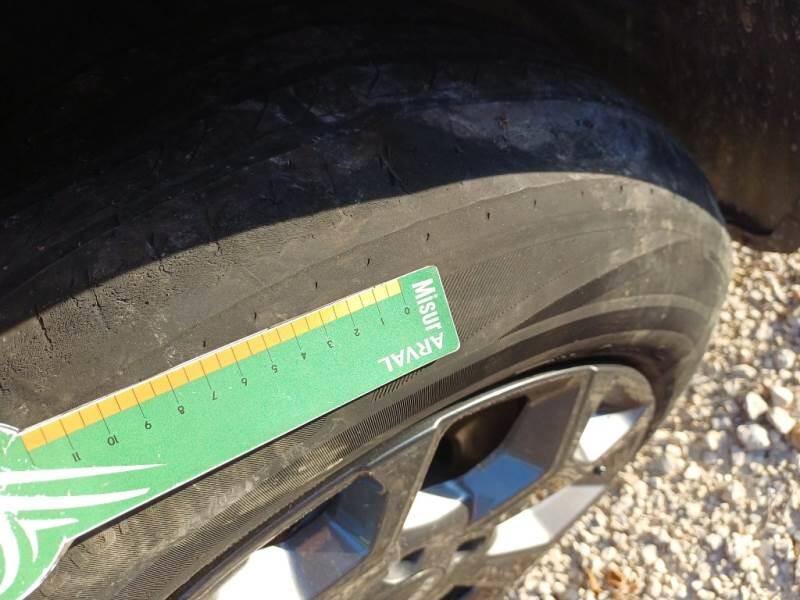 Jeep Avenger 1.2 MHEV E-HYBRID TURBO LONGITUDE - foto 42