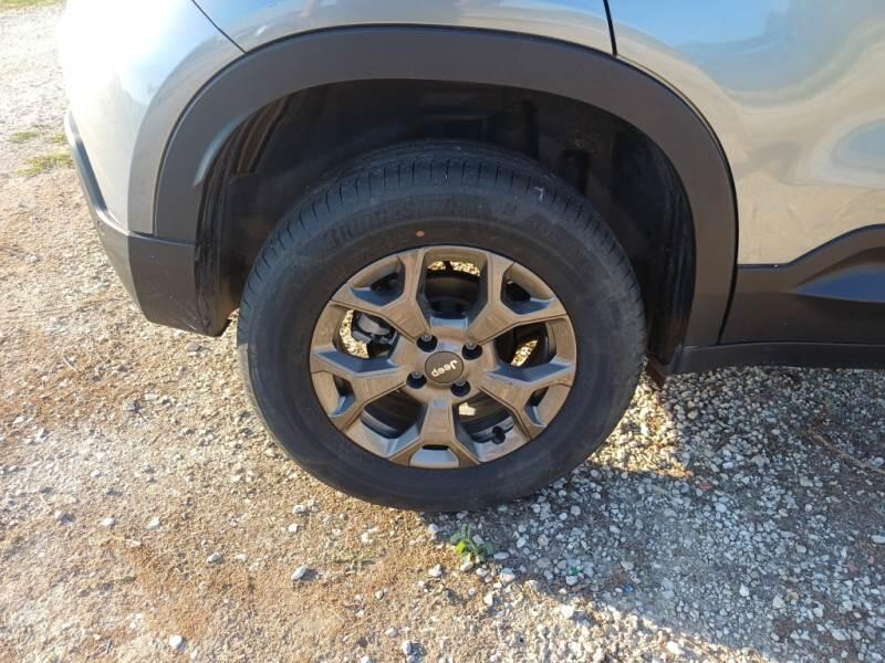 Jeep Avenger 1.2 MHEV E-HYBRID TURBO LONGITUDE - foto 43