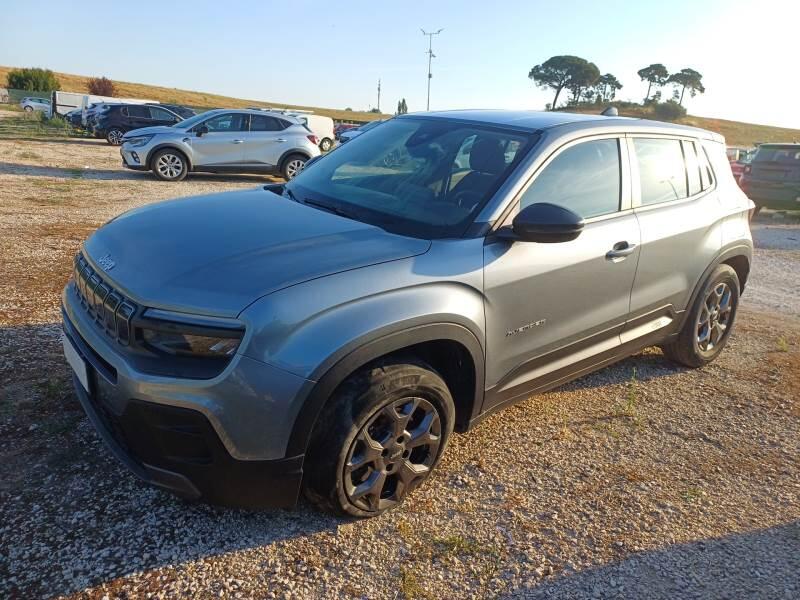 Jeep Avenger 1.2 MHEV E-HYBRID TURBO LONGITUDE - foto 8