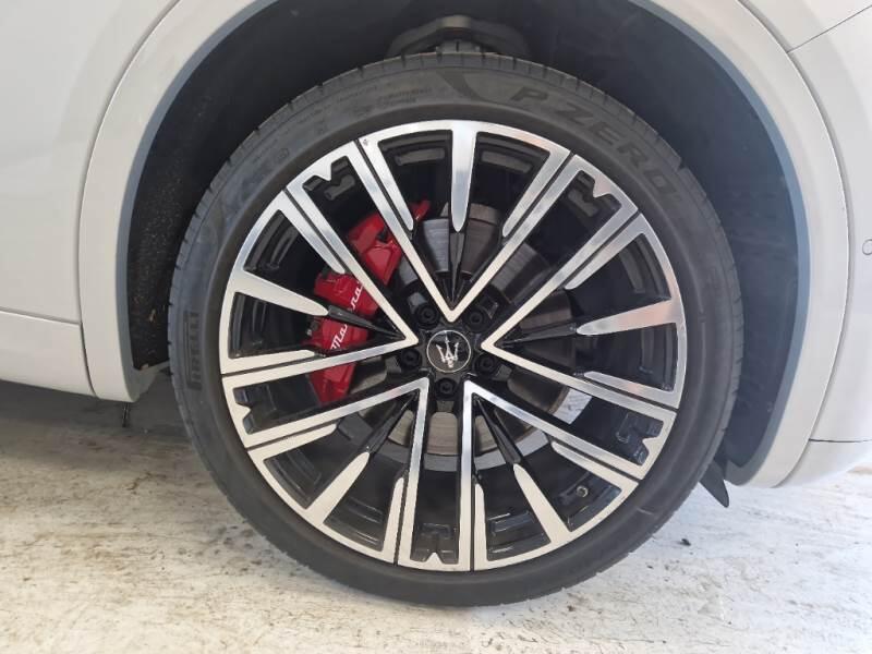 Maserati Grecale 2.0 330CV MHEV MODENA Q4 AUTO - foto 17
