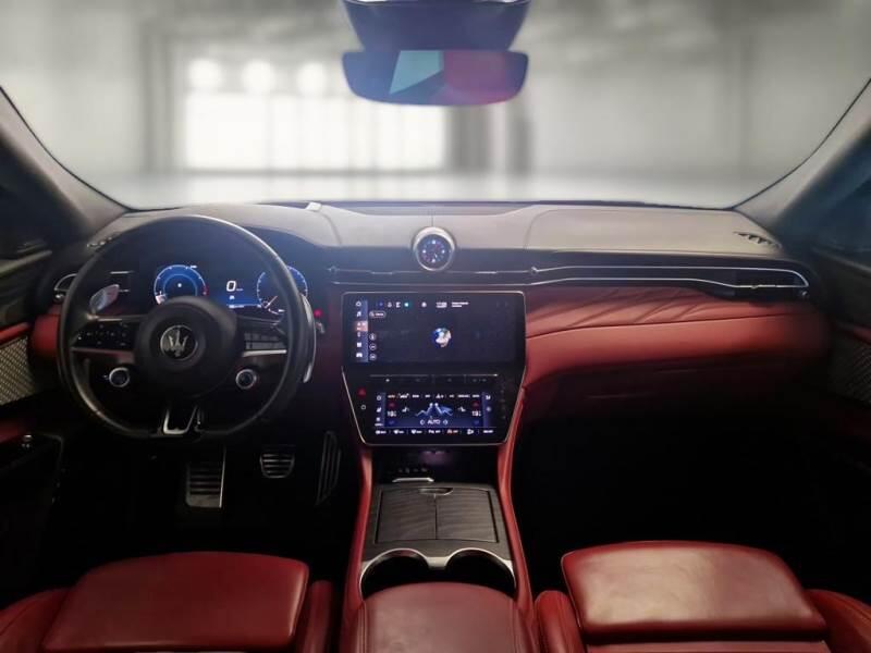 Maserati Grecale 2.0 330CV MHEV MODENA Q4 AUTO - foto 3