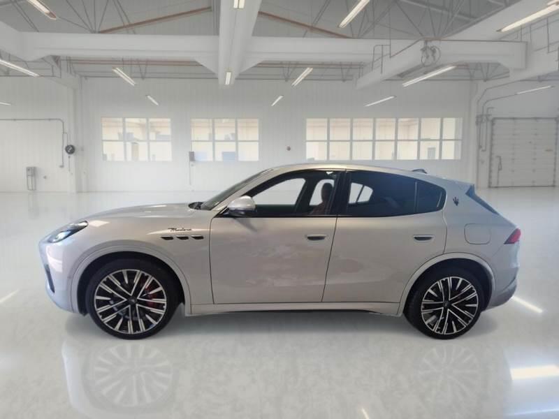 Maserati Grecale 2.0 330CV MHEV MODENA Q4 AUTO - foto 8