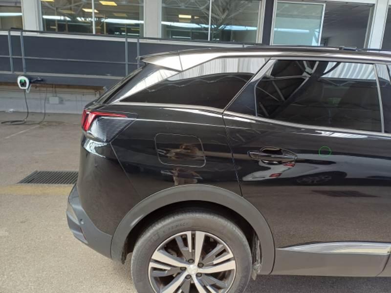 Peugeot 3008 BLUEHDI 130 EAT8 SeS ALLURE - foto 43