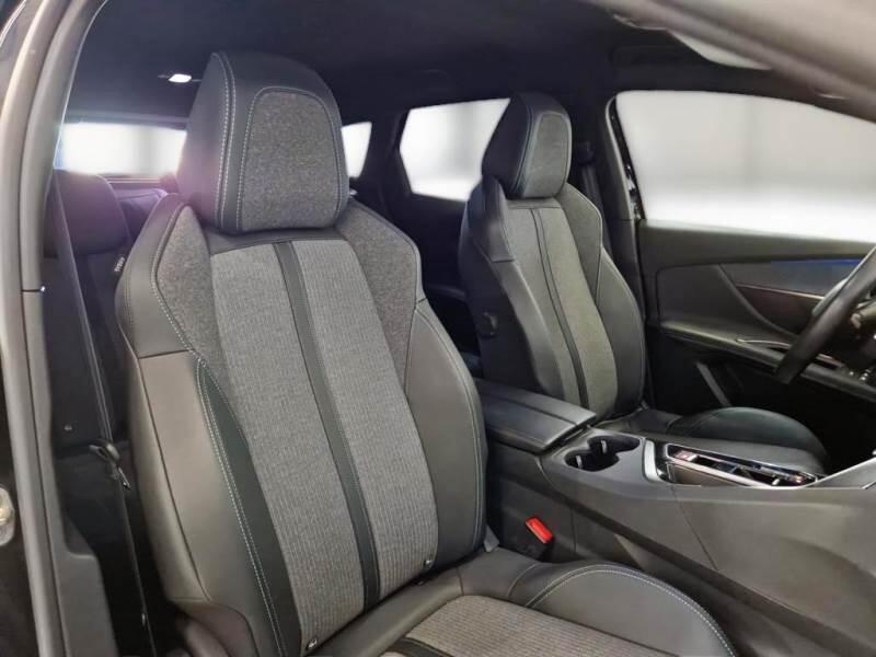 Peugeot 3008 BLUEHDI 130 EAT8 SeS ALLURE - foto 13