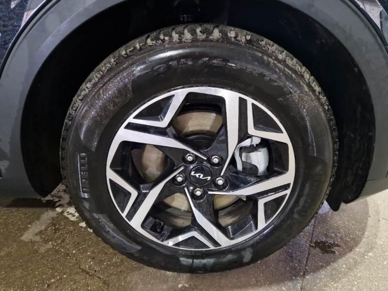 Kia Sportage SUV 1.6 TGDI MHEV BUSINESS 2WD - foto 17