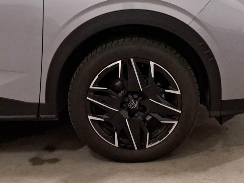 Peugeot 3008 SUV HYBRID 136 ALLURE E-DCS 6 - foto 17