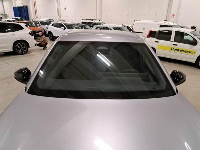 Peugeot 3008 SUV HYBRID 136 ALLURE E-DCS 6 - foto 24