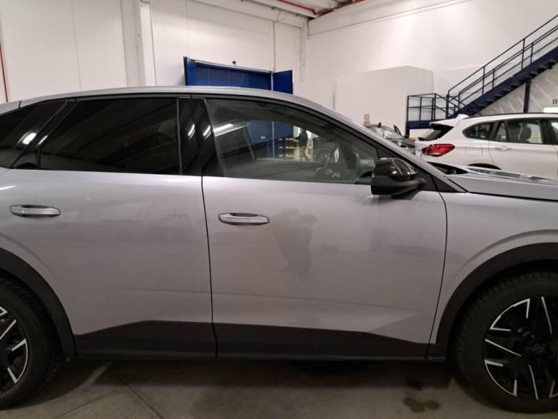 Peugeot 3008 SUV HYBRID 136 ALLURE E-DCS 6 - foto 40