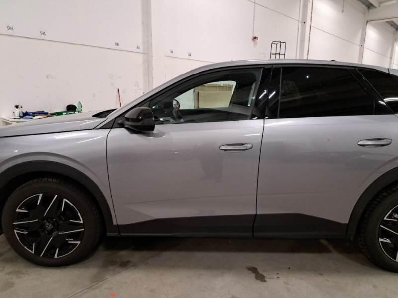 Peugeot 3008 SUV HYBRID 136 ALLURE E-DCS 6 - foto 55