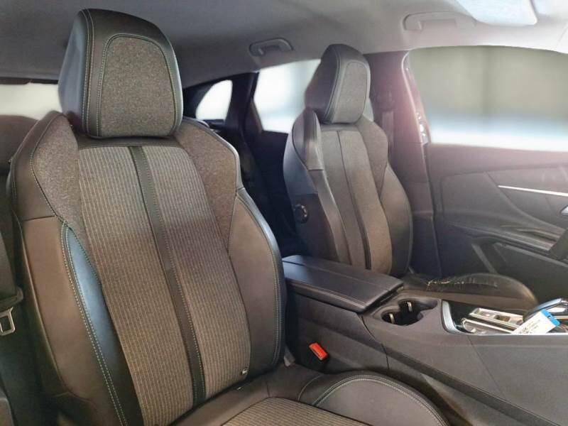 Peugeot 3008 SUV HYBRID 225 E-EAT8 ALLURE - foto 13