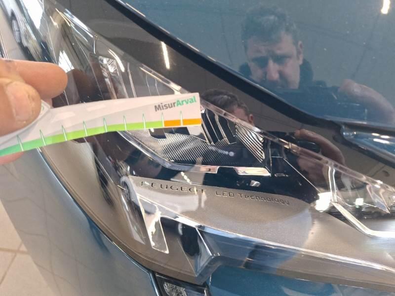 Peugeot 3008 SUV HYBRID 225 E-EAT8 ALLURE - foto 35