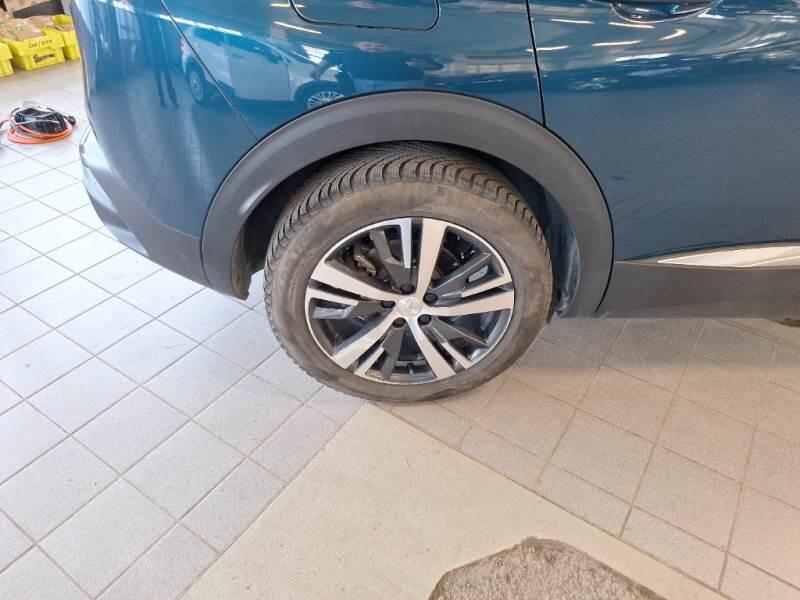 Peugeot 3008 SUV HYBRID 225 E-EAT8 ALLURE - foto 70