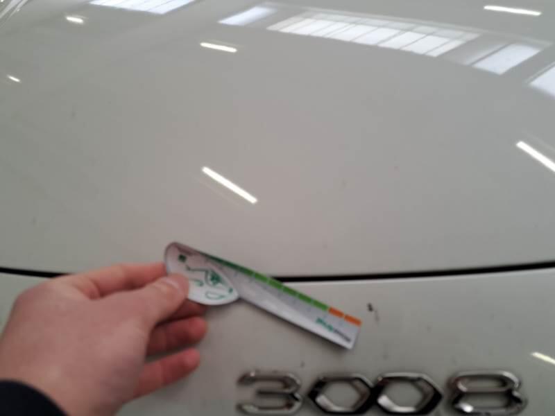 Peugeot 3008 SUV HYBRID 225 E-EAT8 ALLURE - foto 22