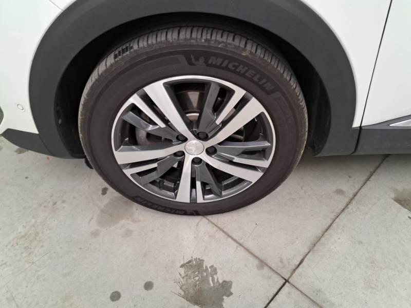 Peugeot 3008 SUV HYBRID 225 E-EAT8 ALLURE - foto 33