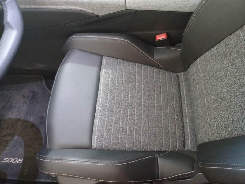 Peugeot 3008 SUV HYBRID 136 ALLURE E-DCS 6 - foto 12