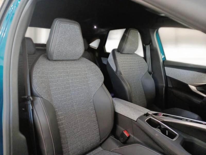 Peugeot 3008 SUV HYBRID 136 ALLURE E-DCS 6 - foto 13