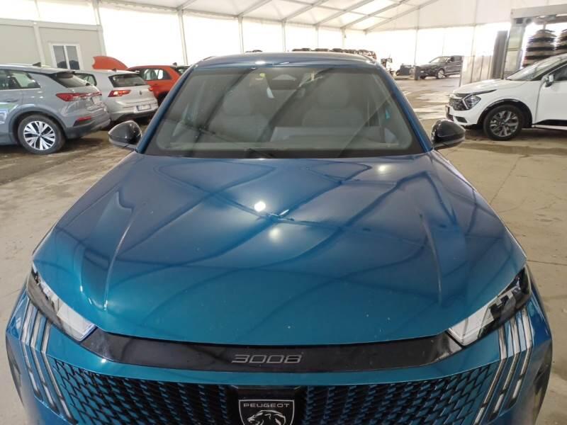 Peugeot 3008 SUV HYBRID 136 ALLURE E-DCS 6 - foto 23