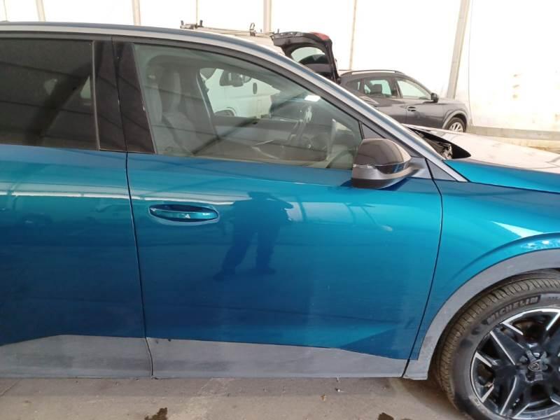 Peugeot 3008 SUV HYBRID 136 ALLURE E-DCS 6 - foto 35