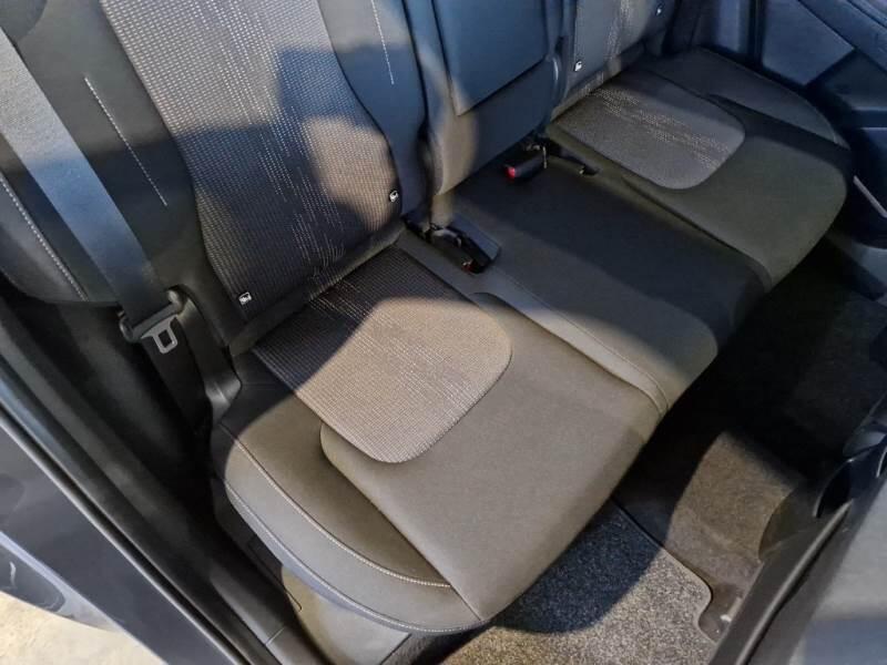 Kia Sportage SUV 1.6 CRDI MHEV STYLE 2WD DCT - foto 16