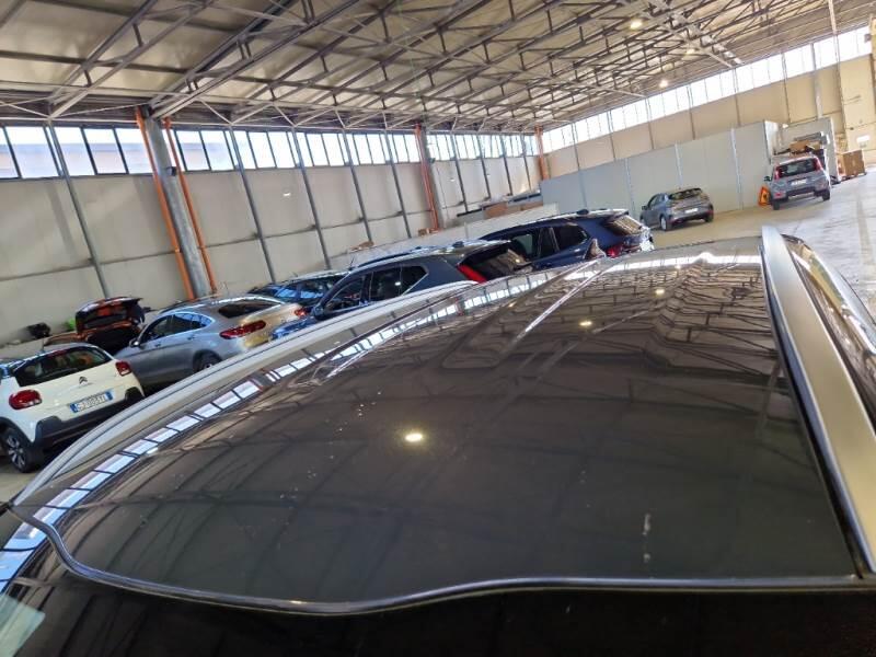 Kia Sportage SUV 1.6 CRDI MHEV STYLE 2WD DCT - foto 9