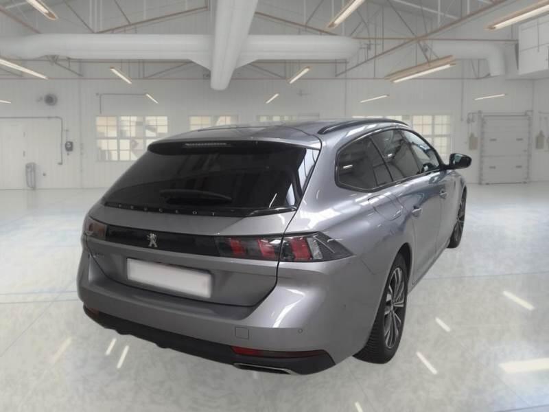 Peugeot 508 STATION WAGON BLUEHDI 130 ALLURE PACK SW SS EAT8 - foto 2