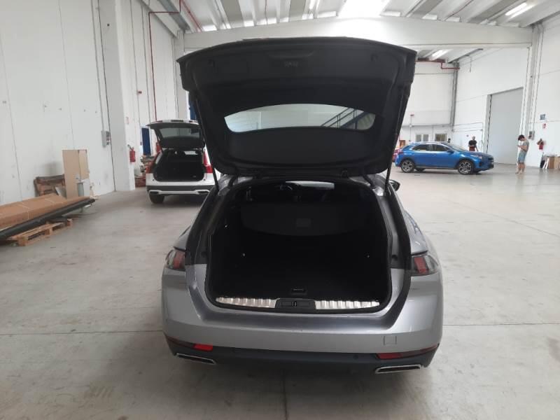 Peugeot 508 STATION WAGON BLUEHDI 130 ALLURE PACK SW SS EAT8 - foto 5