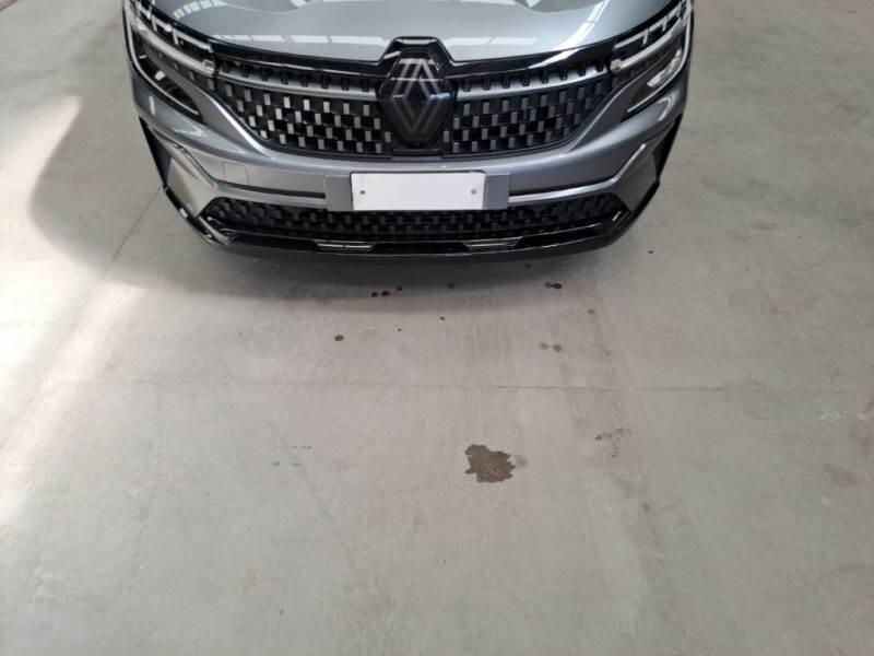 Renault Austral SUV 1.2 E-TECH HEV 200 ICONIC ESPRIT ALP AT - foto 32