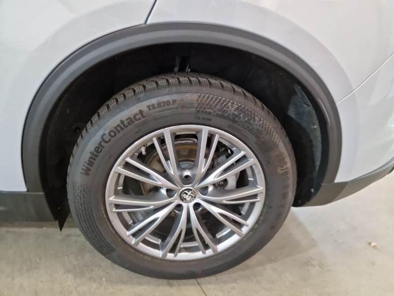 Alfa Romeo Stelvio SUV 2.2 TD 160 CV SUPER AT8 RWD - foto 19