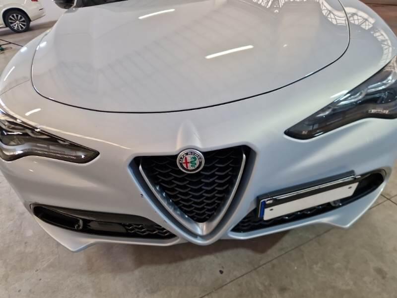 Alfa Romeo Stelvio SUV 2.2 TD 160 CV SUPER AT8 RWD - foto 27