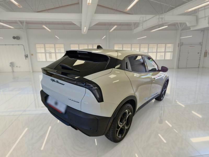 Alfa Romeo Junior SUV 1.2 136CV HYBRID EDCT6 IBRIDA - foto 2