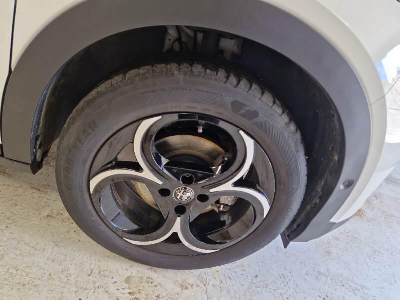 Alfa Romeo Junior SUV 1.2 136CV HYBRID EDCT6 IBRIDA - foto 17