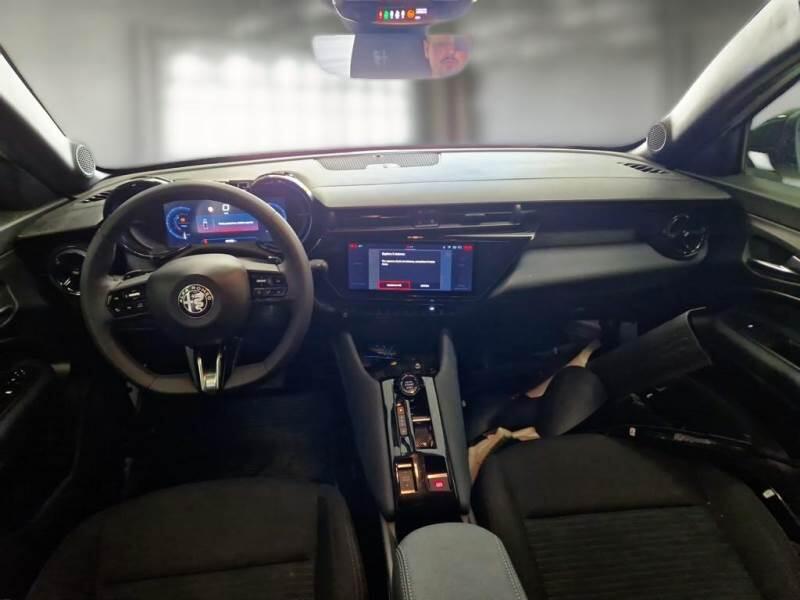 Alfa Romeo Junior SUV 1.2 136CV HYBRID EDCT6 IBRIDA - foto 3