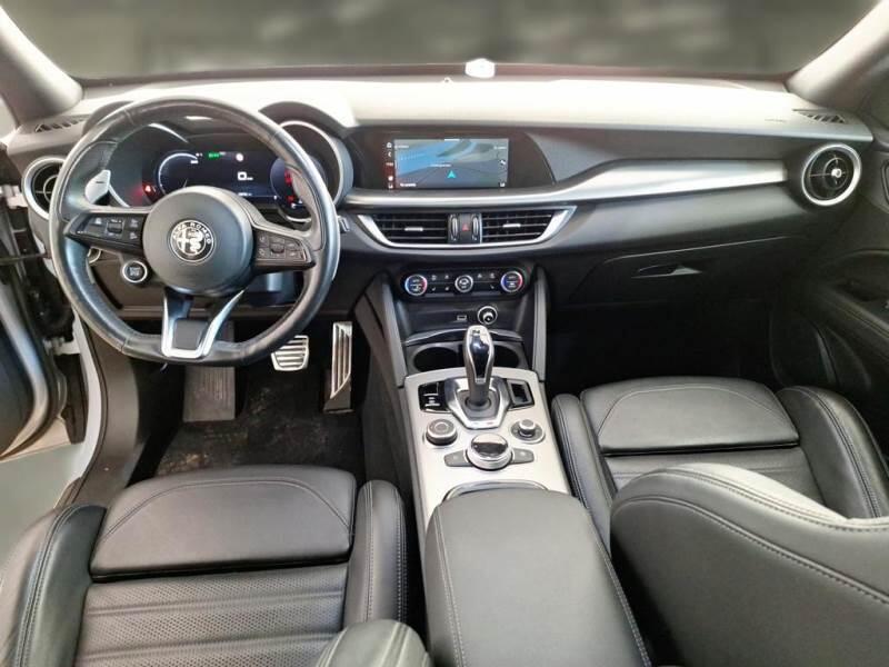 Alfa Romeo Stelvio 2.2 TD 210 CV VELOCE AT8 Q4 - foto 3