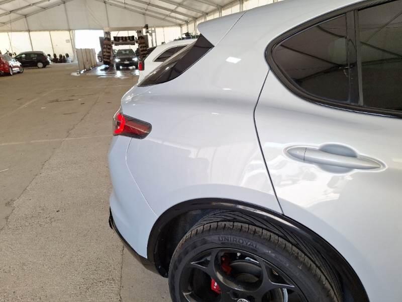 Alfa Romeo Stelvio 2.2 TD 210 CV VELOCE AT8 Q4 - foto 37